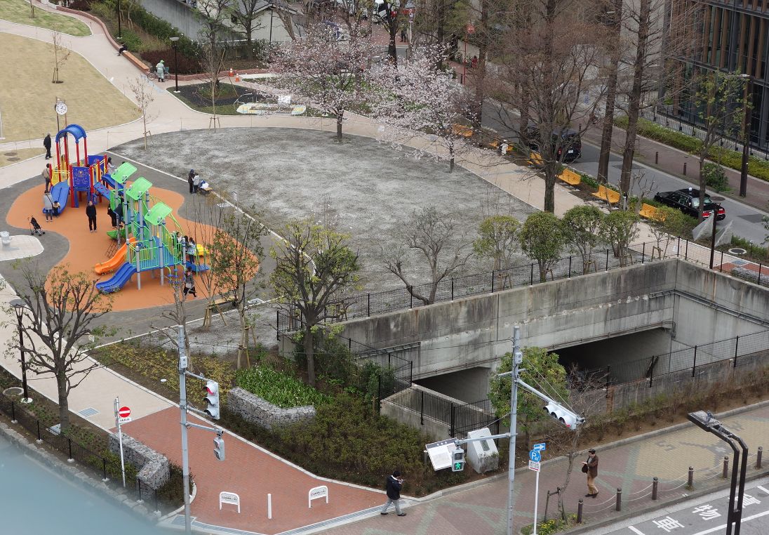 築地川公園（南側）改修工事